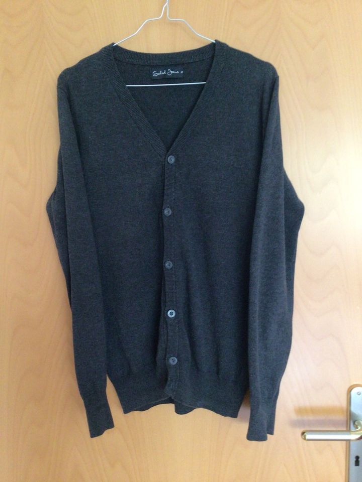 Pulli Cardigan grau Männer solid jeans Strickjacke in Mainz