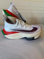 Sneaker Nike Air Zoom Alphafly Next 40 Sportschuhe Hessen - Schaafheim Vorschau