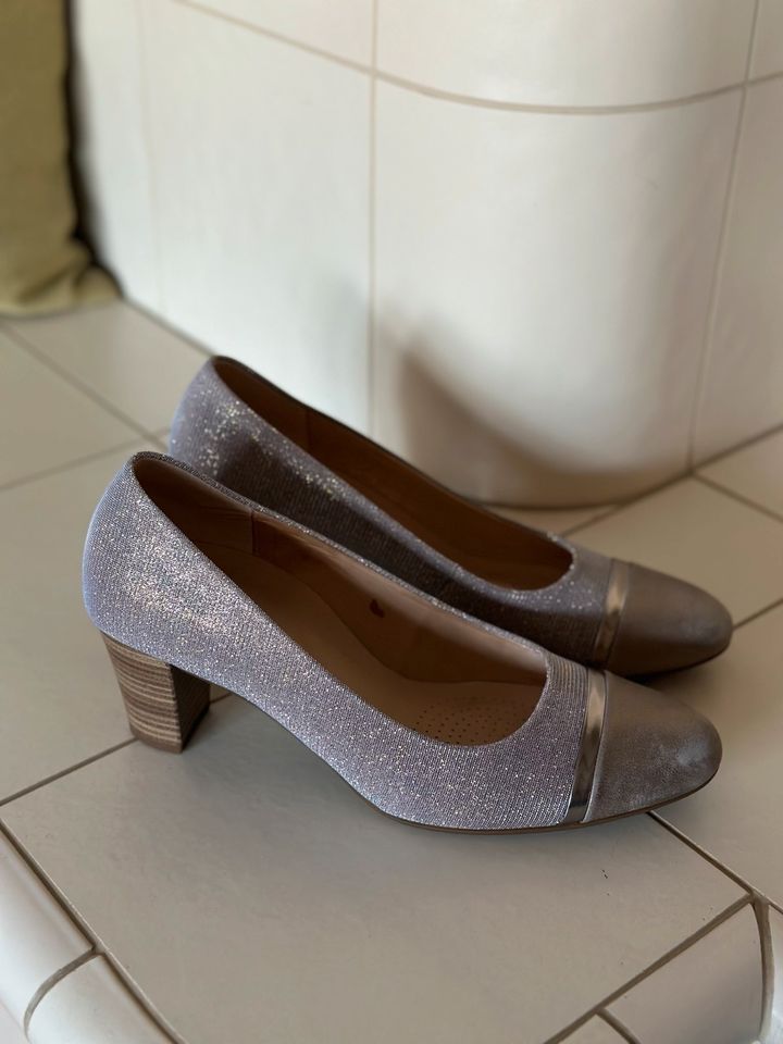 Gabor Damen Pumps, Farbe: Beige Metallic, Gr.: 6 1/2 (39,5) in Kirchenpingarten