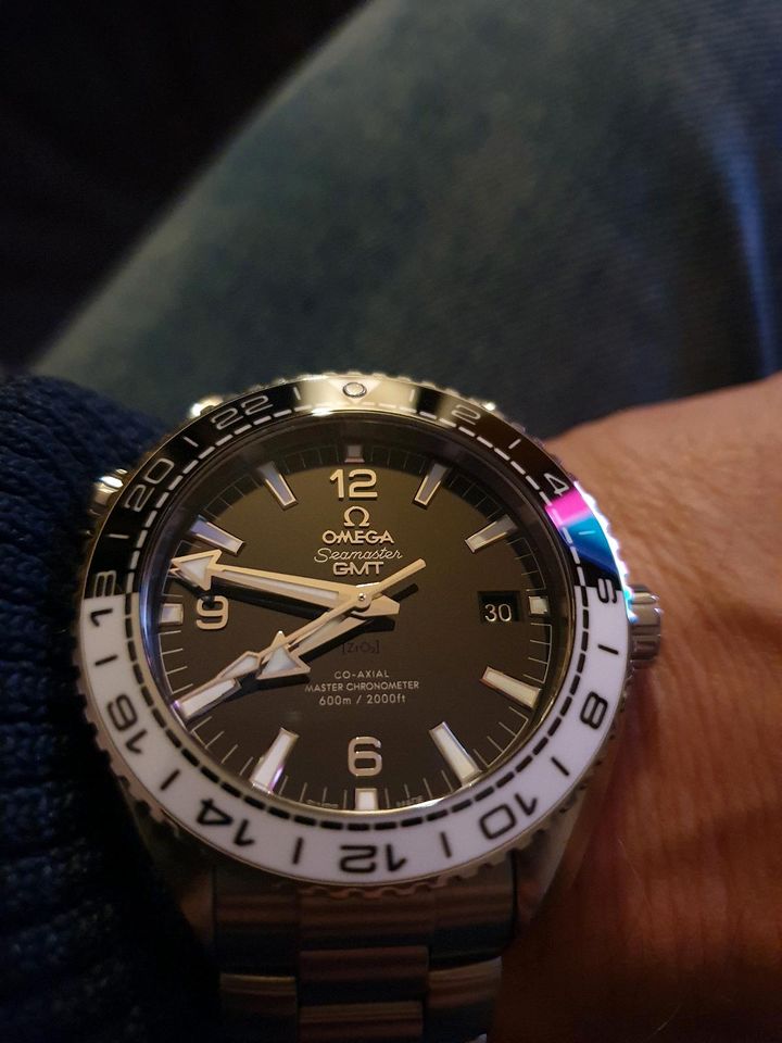 Omega Planet Ocean GMT 215.30.44.22.01.001 in Saarlouis