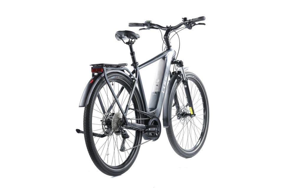 Cube Kathmandu Hybrid One 625 - 2022 - M | nur 103 km | Bosch Performance Line CX (85 Nm) 625 Wh | UVP 2.999 € | 1 Jahr Garantie | E Bike Trekking in Ottobrunn