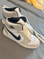 Nike Air Jordan 1 Mid Nordrhein-Westfalen - Neuss Vorschau