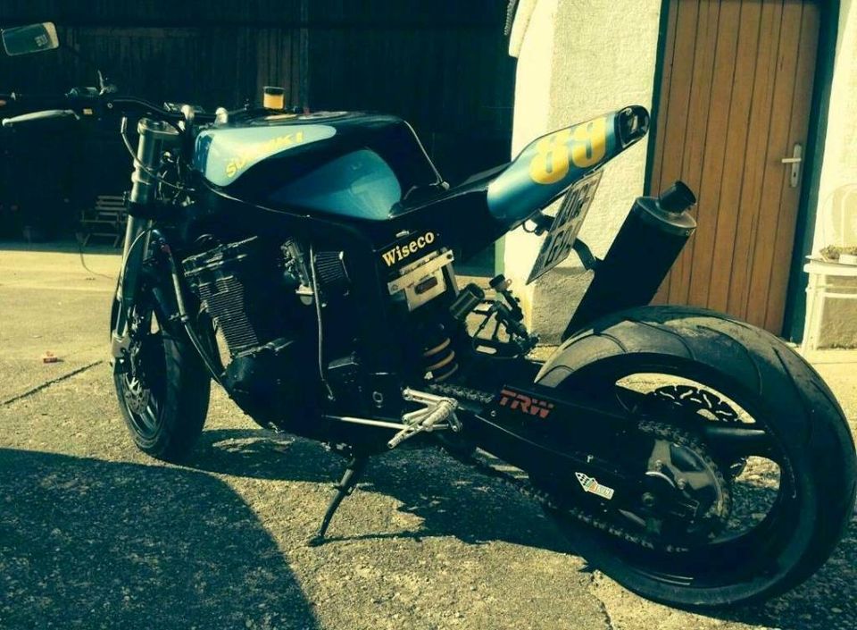 Suzuki GSX-R 1100 Flachschieber Motortuning Streetfighter Custom in Ilsede