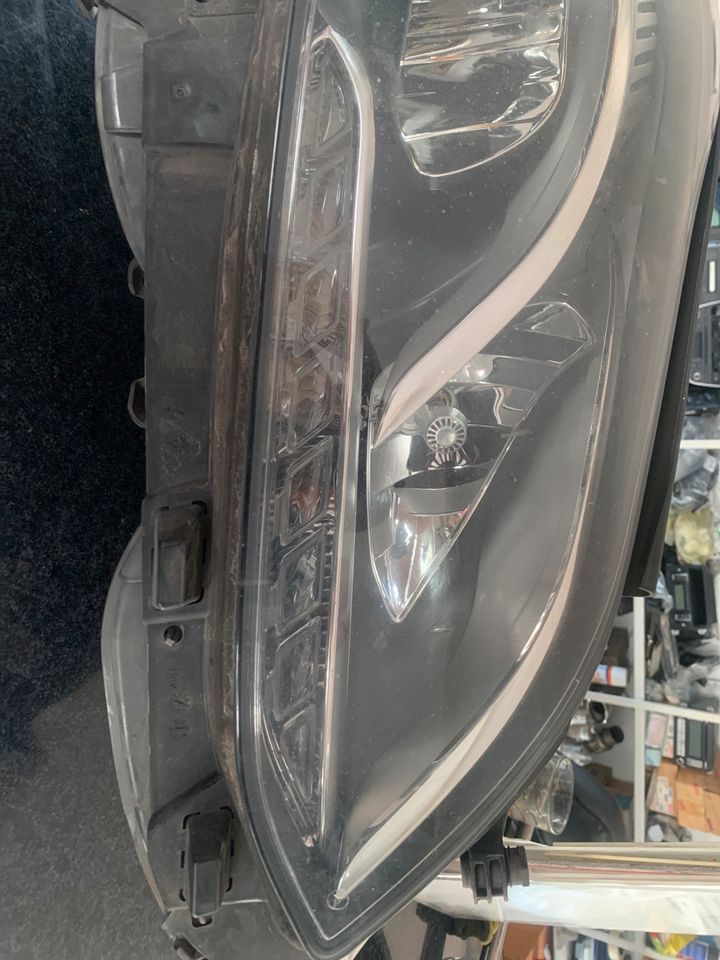 Mercedes w212 E-klasse Scheinwerfer vorne rechts und links LED in Bottrop