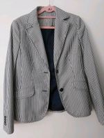 Damen Blazer von Mango mit Schulterpolster Gr. S/M Berlin - Charlottenburg Vorschau