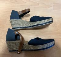 Rieker Keil Sandalen Keilpumps blau 36 neuw. Dresden - Pieschen Vorschau