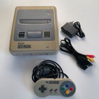 Original Nintendo Snes Konsole inkl Controller und Zubehör Top!!! Baden-Württemberg - Aalen Vorschau