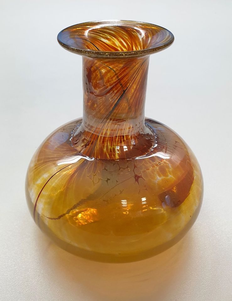 Vase bauchig Unikat Glas Mundgeblasen mehrfarbig 16 cm hoch in München