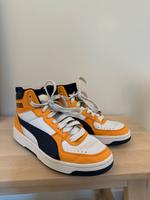 Sneaker PUMA REBOUND JOY BLOCKED J Gr. 37,5 Top Zustand Niedersachsen - Cremlingen Vorschau