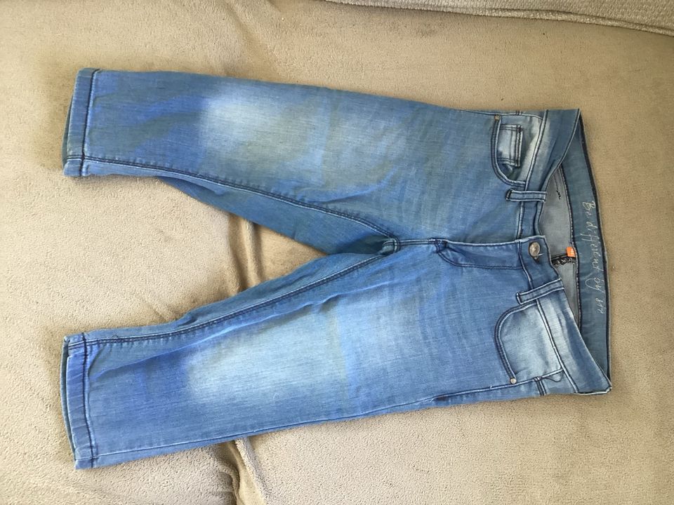 3/4 lange Jeans in Stadtallendorf