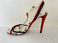 Fendi Sandalen Größe 37 Nordrhein-Westfalen - Enger Vorschau