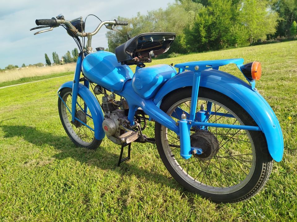 Motom 48 Moped 3- Gang Viertakt Oldtimer Restauriert in Reichenau