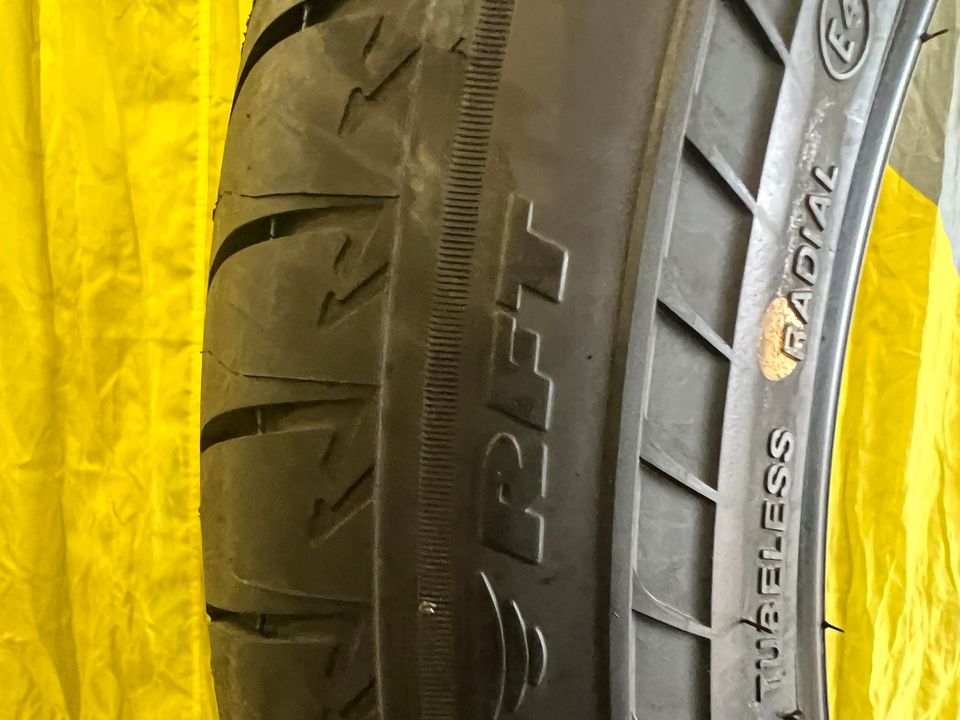 4x neue Sommerreifen Bridgestone RFT 235/50R20 100v in Neubrandenburg