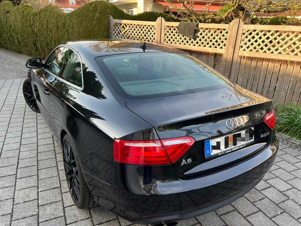 Audi A5 2.0 TFSI multitronic - in Friedberg