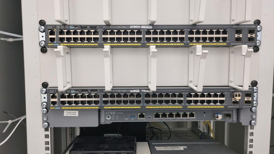 Cisco Catalyst 2960-X Series in Hoya