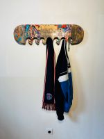 Garderobe & Schlüsselbrett aus gebr. Skateboard Deck. Unikat! Niedersachsen - Osnabrück Vorschau