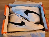 Nike Schuhe Sneaker Blazer Mid 77 vintage weiß Größe 46 neu Bayern - Kiefersfelden Vorschau