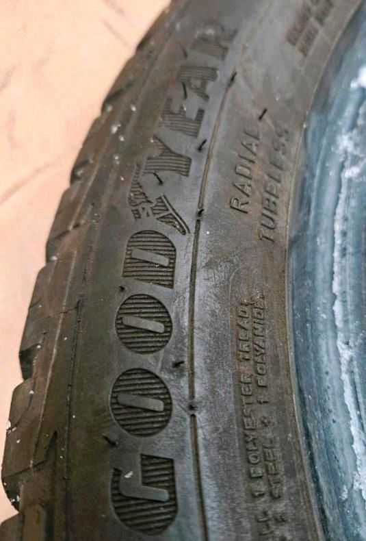 6mm Goodyear Winterreifen 2x 195/50 R15 82H . 195 50 15 in Sindelfingen