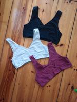 3 Bustiers Still-BHs angenehm Baumwolle, stretchig, insgesamt 4€ Brandenburg - Falkensee Vorschau