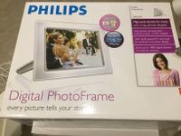 Digital Photo Frame + Kabelhalter mit Versand 30 € Baden-Württemberg - Oberstenfeld Vorschau