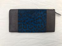 3.1 PHILLIP LIM Clutch - Leder mit blauem Leopardenmuster Sachsen - Drebach Vorschau