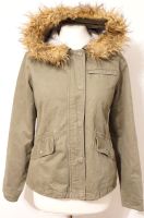 Find Jacke Parka Khaki mit abnehmbarem Fellkragen Gr. S Berlin - Tempelhof Vorschau