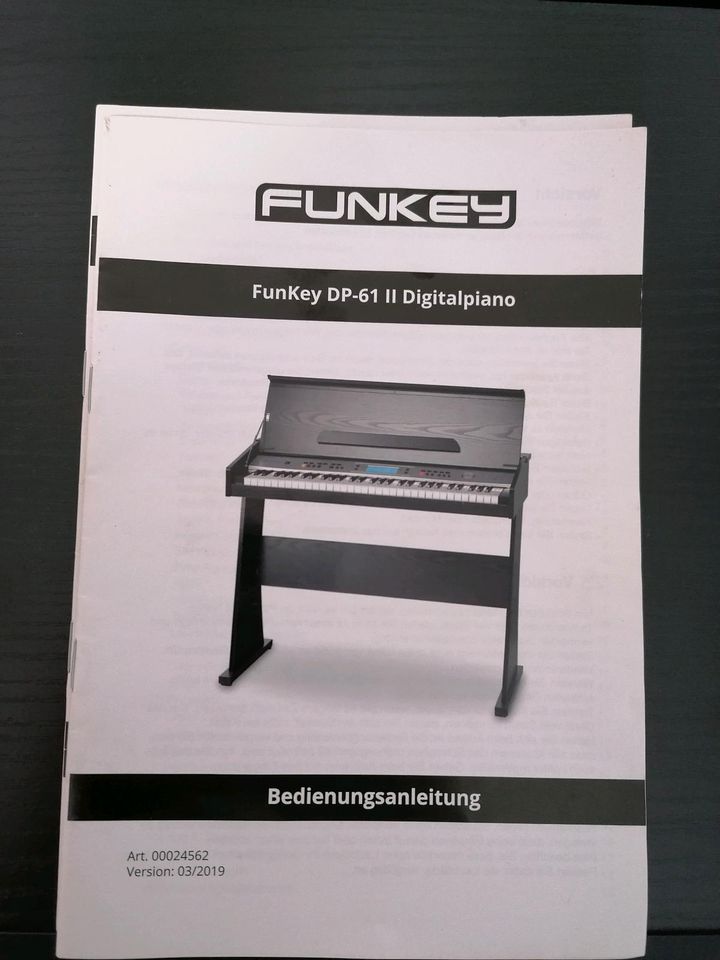 Digital Piano Funkey DP-61 in Stuttgart