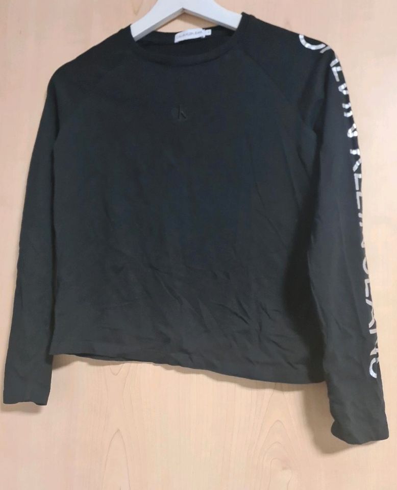 Calvin Klein Shirt schwarz für 12 jährige - Gr. 12 in Geislingen an der Steige