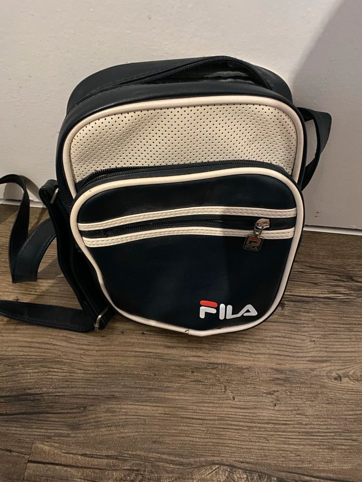 Fila Tasche in Wolfen