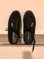 Superga Plateau Wildleder Sneaker Kr. Dachau - Dachau Vorschau