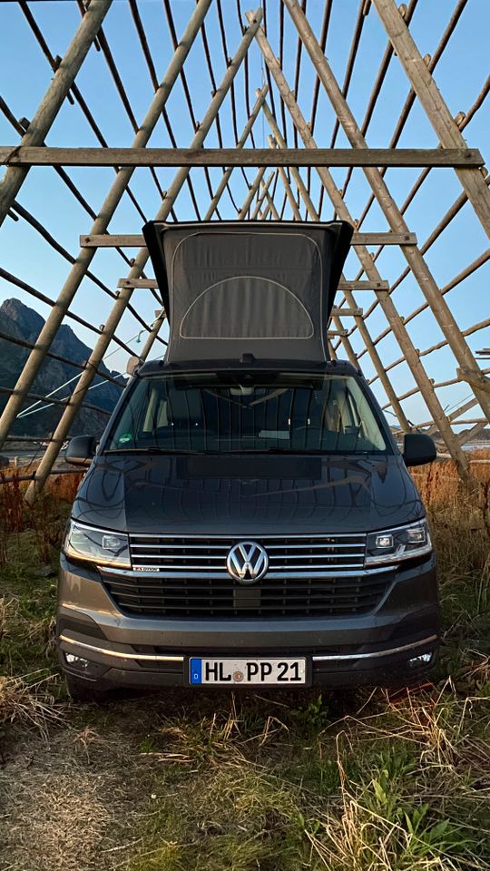 VW T6.1 California Beach Camper 4Motion, Diff. AHK, ACC Garantie in Lübeck