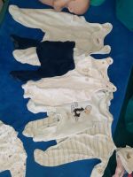 Kleiderpaket baby Größe 40-50, zB für Frühchen, Winter Bayern - Nürnberg (Mittelfr) Vorschau