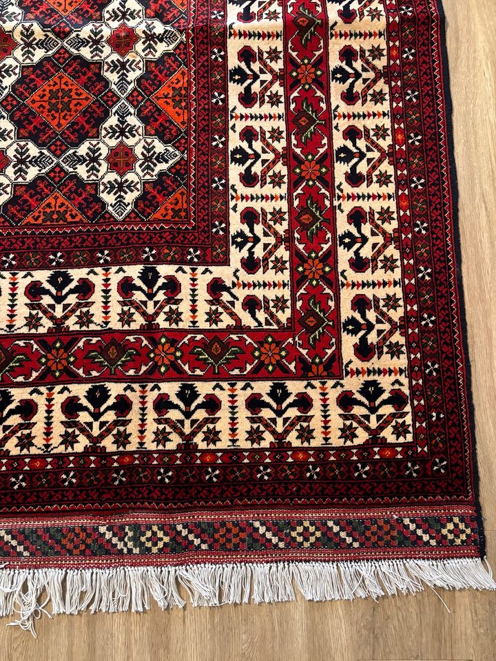 Afghanischer Teppich Handgemacht in Essen
