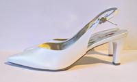 Högl Slingpumps Slingbacks Gr. 7 = 41 weiß / perlweiß? Leipzig - Leipzig, Zentrum Vorschau