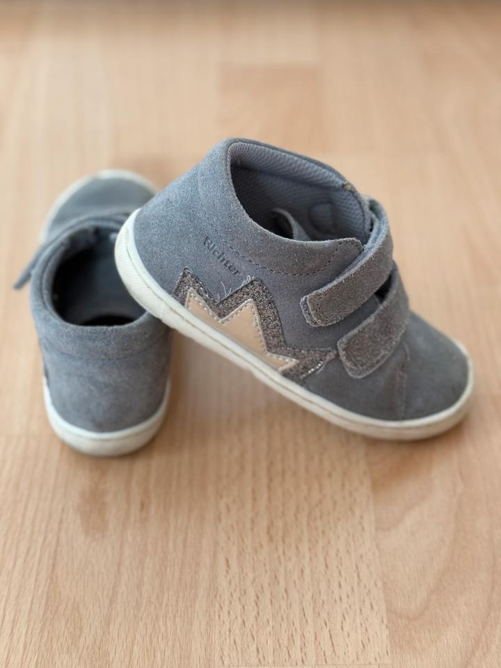 Halbschuhe, Übergangsschuhe, Sneaker, Richter, Gr.24, Farbe: grau in Gaimersheim