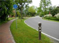 Poller Strassenpfahl mit Reflektoren Straßenpoller Leuchtpfahl Niedersachsen - Filsum Vorschau
