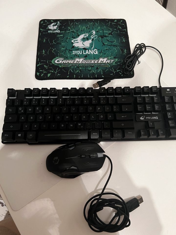 Gaming Tastatur schwarz in Berlin
