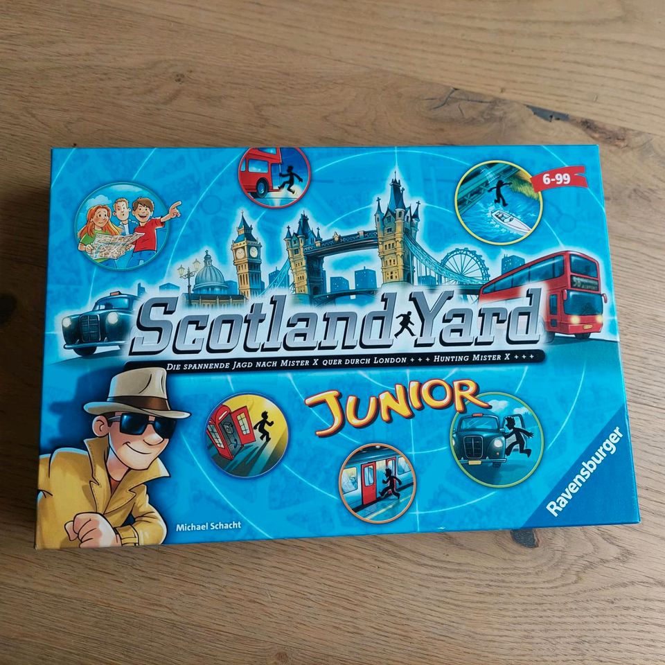 Scotland Yard Junior / Brettspiel / 2-4 Spieler / ab 6 in Elsdorf