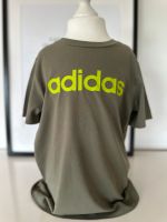 Tolles Adidas T-Shirt Gr. 128 - top! Wuppertal - Cronenberg Vorschau