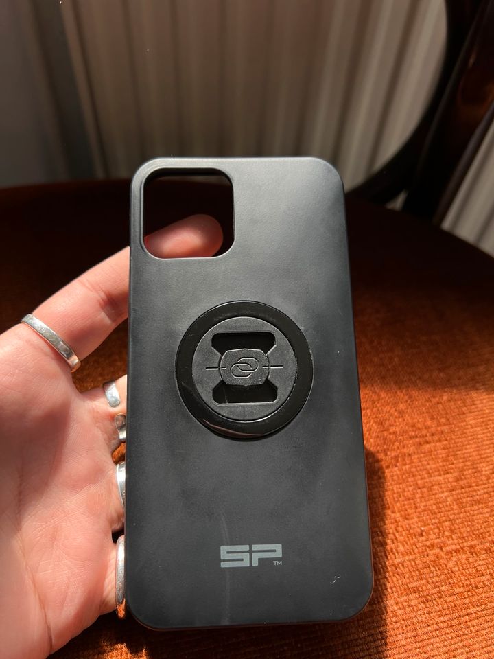 SP Connect SPC iPhone 12 Pro Hülle Case in Frankfurt am Main