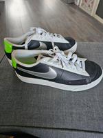 NIKE  SNEACKER   GR.40 Sachsen-Anhalt - Magdeburg Vorschau