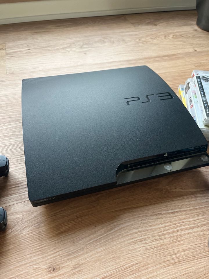 Sony Play Station 3 Slim 250 GB inkl. 15 Spielen in Chemnitz