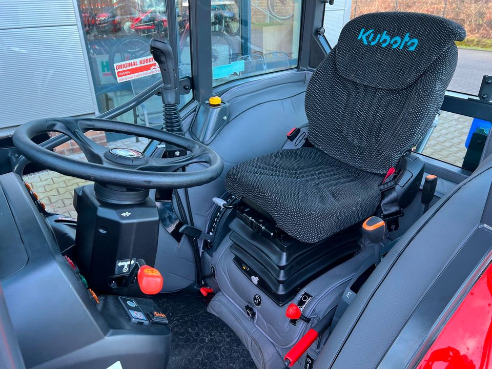 Kompakttraktor Kubota L1-522 mit Kabine und Frontlader in Bakum