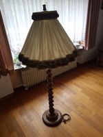 Vintage Retro Antike Stehlampe Holz rustikal Niedersachsen - Esens Vorschau