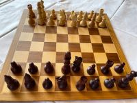 hochwertiges, unbespieltes Schachbrett mit Echtholzfiguren Bayern - Vestenbergsgreuth Vorschau