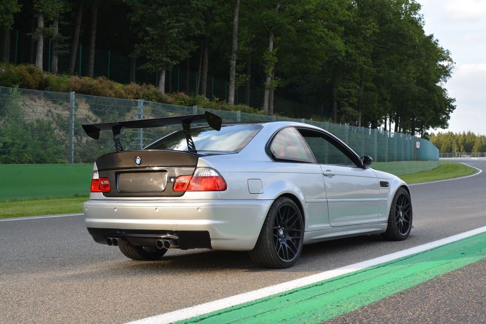 BMW E46 330Ci M3 Carbon Umbau *Unikat* in Roetgen