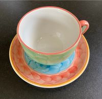 Große bunte Tasse mit Untertasse Baden-Württemberg - Friedrichshafen Vorschau