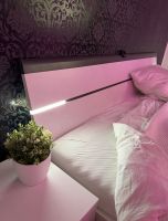 Schlafbett mit LED 180x200cm + Nachttische Hessen - Hanau Vorschau