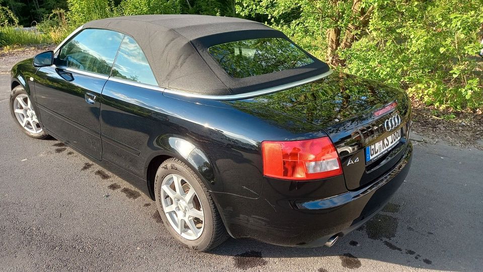 Audi A4 2.4 Cabriolet - in Overath