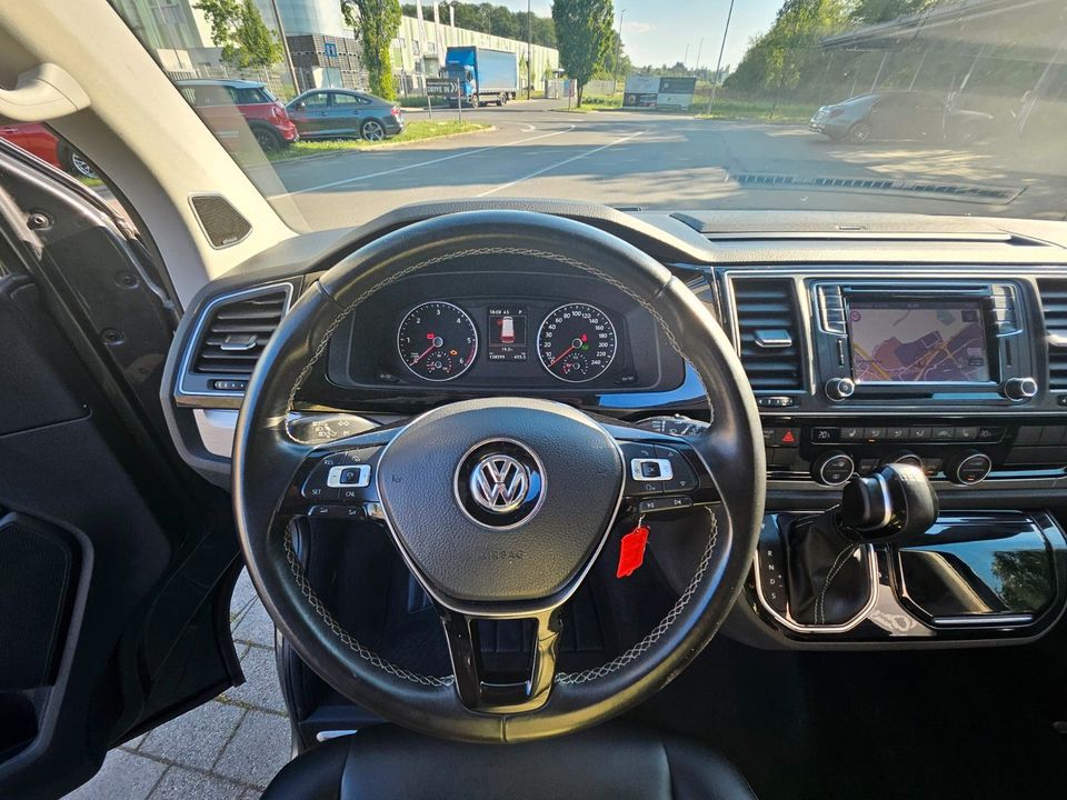 Volkswagen T6 Multivan in Reutlingen